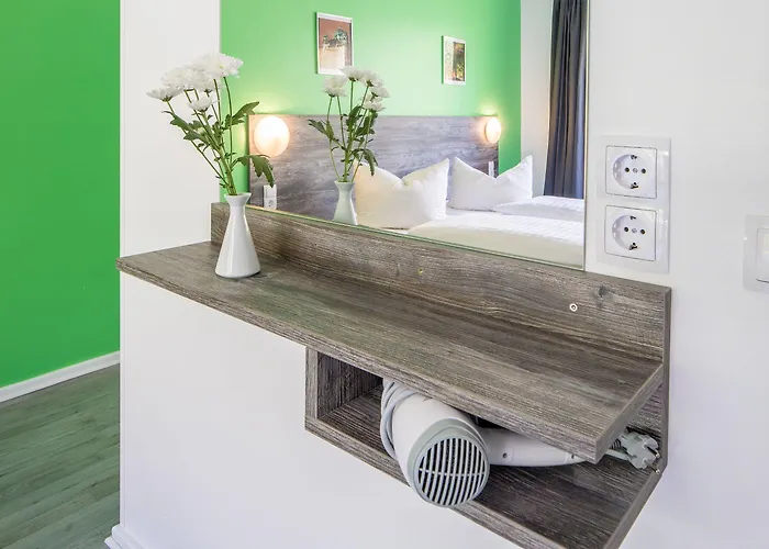 Alecsa Am Olympiastadion 호텔