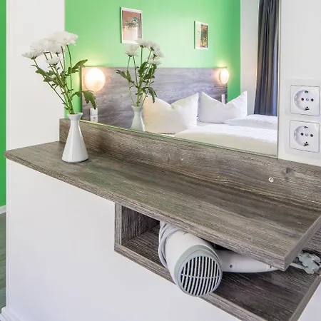 Alecsa Am Olympiastadion Szálloda