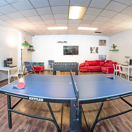 Hotell Alecsa Am Olympiastadion