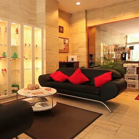 Alecsa Am Olympiastadion Hotell 3*