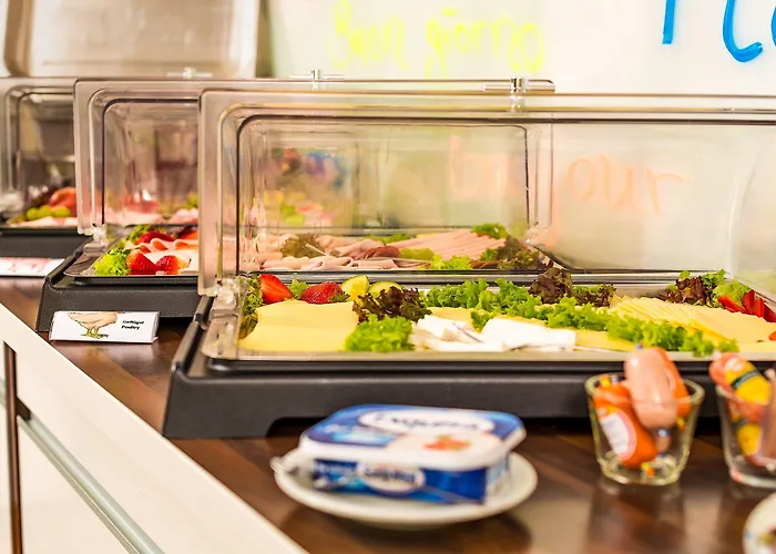 Hotell Alecsa Am Olympiastadion 3*