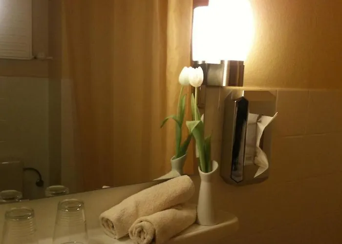 Hotell Alecsa Am Olympiastadion