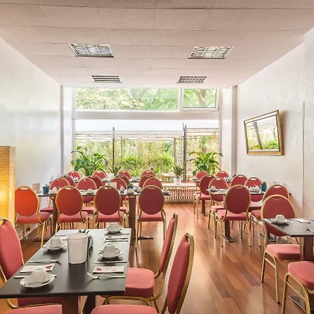 Отель Alecsa Am Olympiastadion