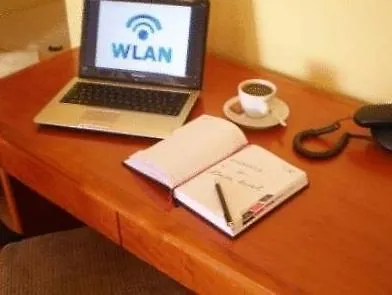 Alecsa Am Olympiastadion فندق